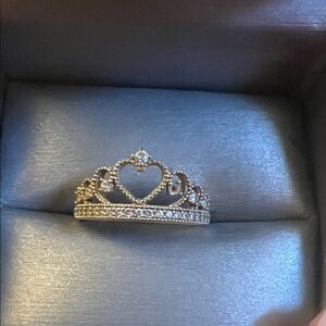 10 K yellow Gold Heart Tiara Crown & Diamond  Ring (1 missing diamond)